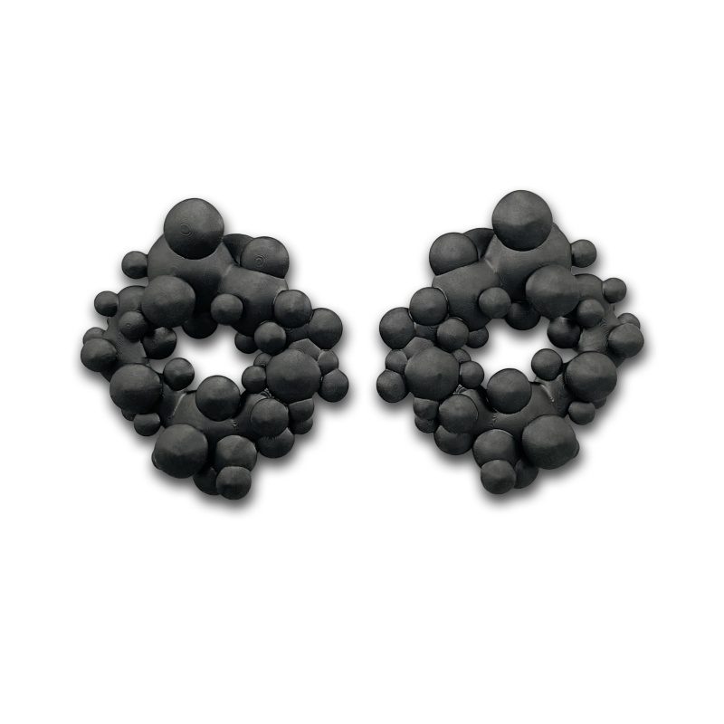 AppleYard_Black_T.jpg