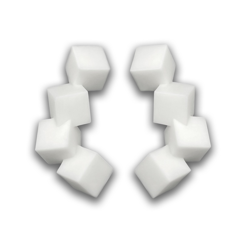 CUBIC_valge_T.jpg