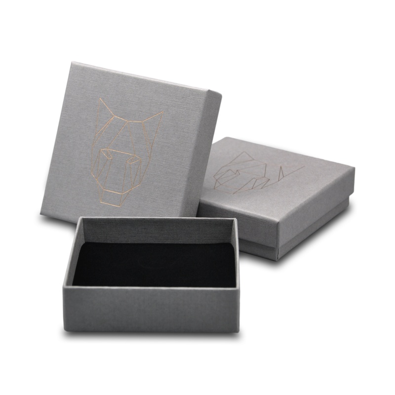 MOON_Box_GrayGold_Mlty.jpg