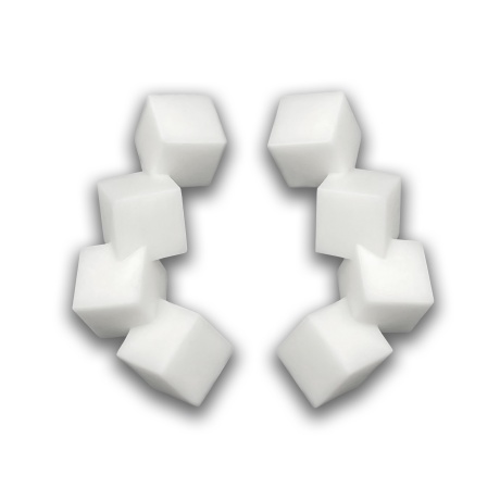 Kõrvarõngad Cubic 4,3cm valge
