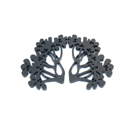 Kirsiõied 4,1cm must